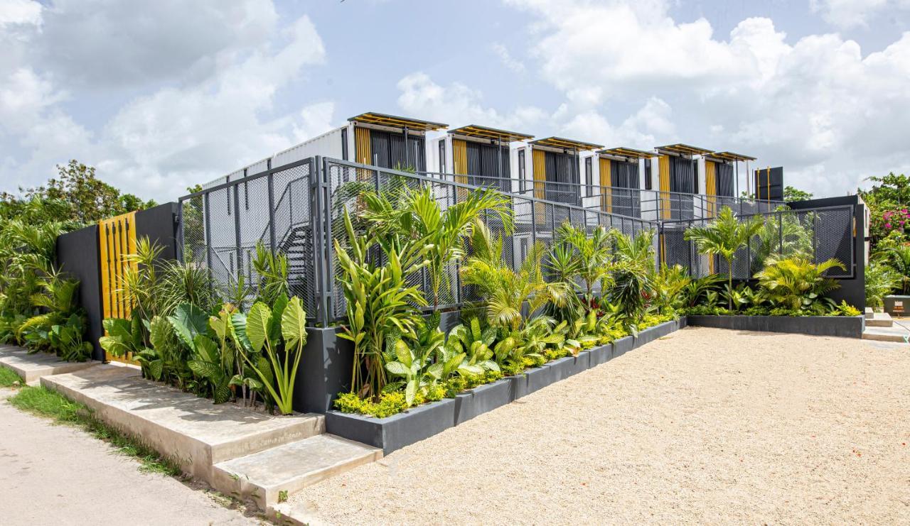 Containers Appart hôtel *